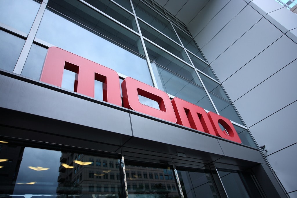 momo 富邦媒體科技股份有限公司 cover image