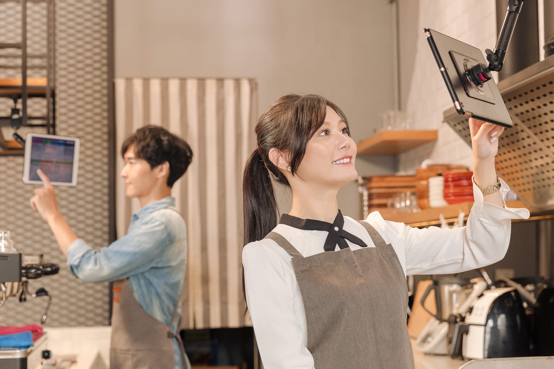 微碧愛普科技 cover image