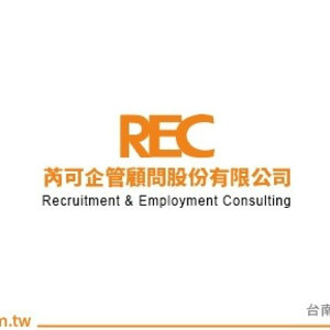 Avatar of REC Julia Lee.