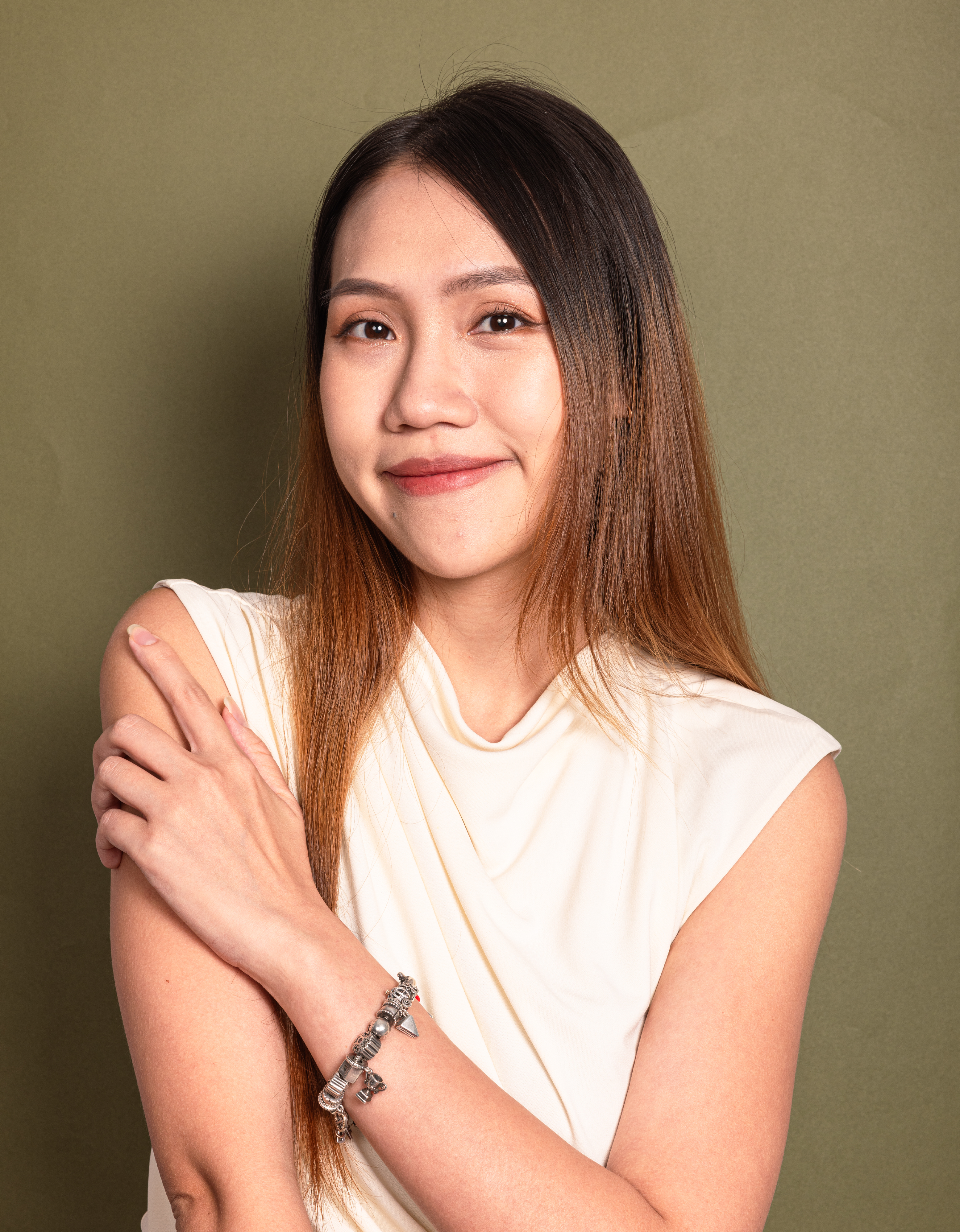 Avatar of May Luong.