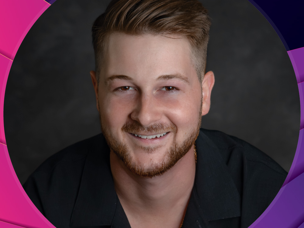 Cover of Expert in Multi-Family Real Estate Development.