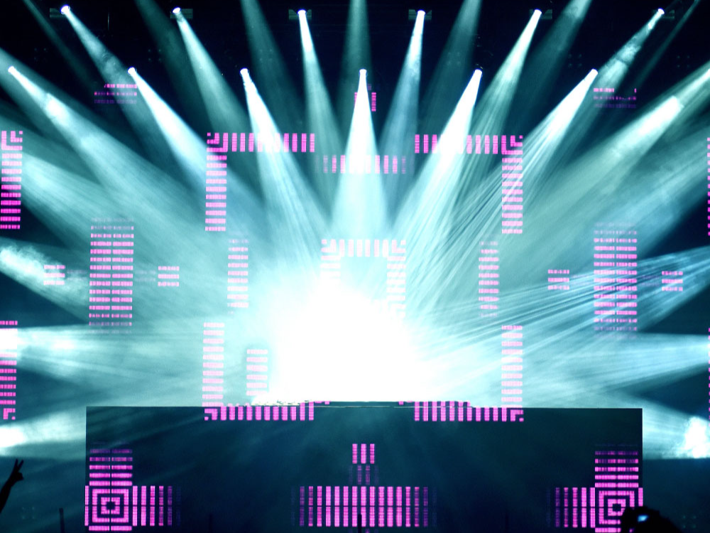 Cover of Strategic Home Flipping for Maximum ROI.