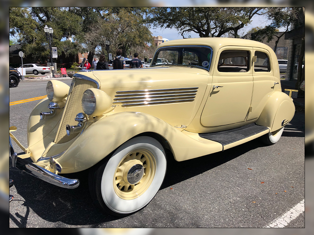 Cover of the portfolio.